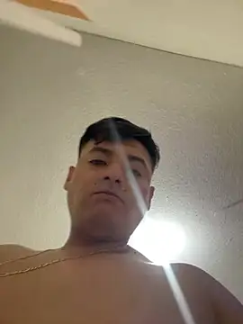 LaloLuxury live XXX chat