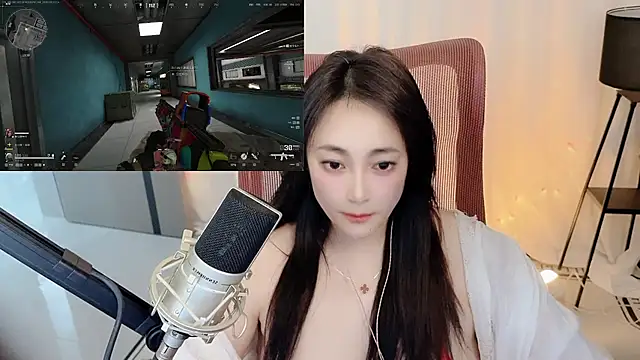 Daisy-77's Live XXX Chat
