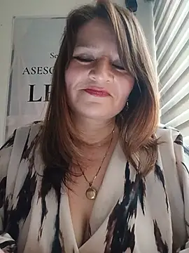 KAREN--03n Live XXX chat