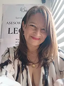 KAREN--03's Live XXX Chat