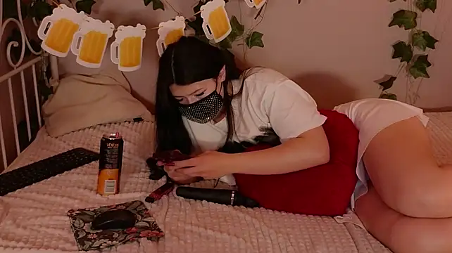 MeganSpicy Adlı Modelin Canlı XXX Sohbeti