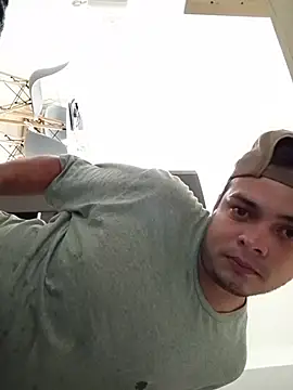 soytorres92 webcam show