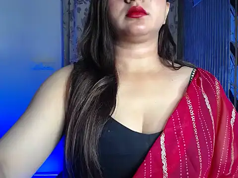 Ravaishing_Queen live XXX chat