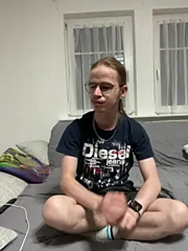 YoungSebi Chat XXX in diretta