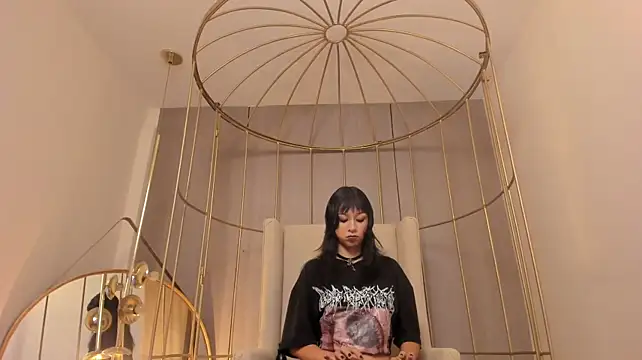 Raivennoir live XXX chat