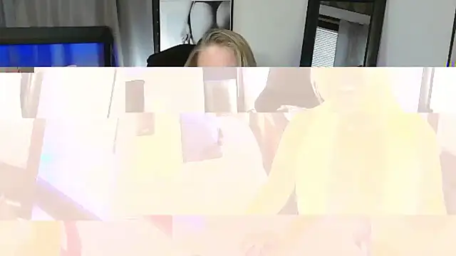 HollieBim live XXX chat