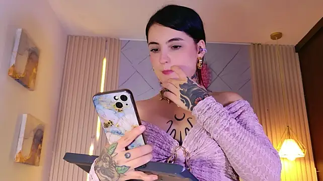 Lilith_Ink99 live XXX chat
