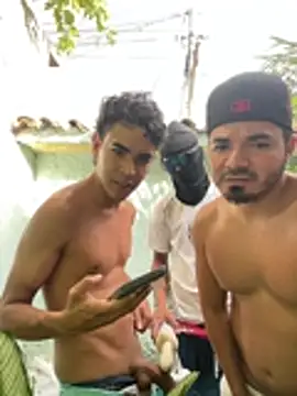 hotboys1924 Adlı Modelin Web Kamerası Şovu