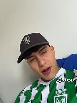 Lander_Cruz 现场XXX聊天