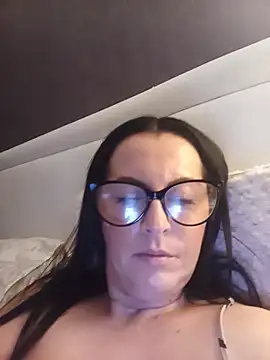 VelvetNaughty-Shem Webcam show