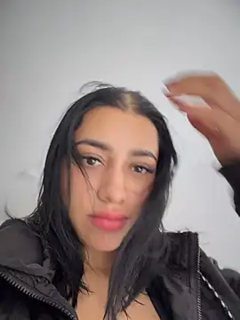 AlannaEvons - Tits Out + Spank 🍒😈