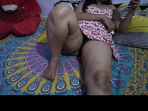 Chatroom XXX en direct de BabyNaina