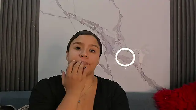 ElaBourn_ - bouncing my boobs without a bra