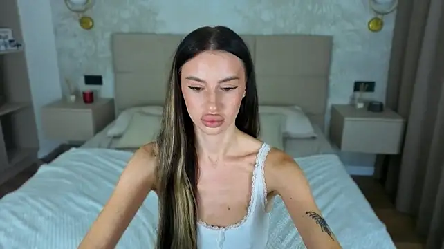 Snow_WhiteeeX live XXX chat