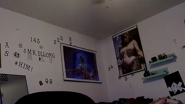 TheRealMrDLlong's Live XXX Chat