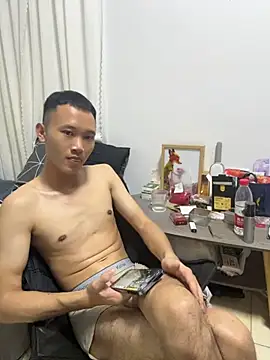 XXX chat uživo modela lun_kai