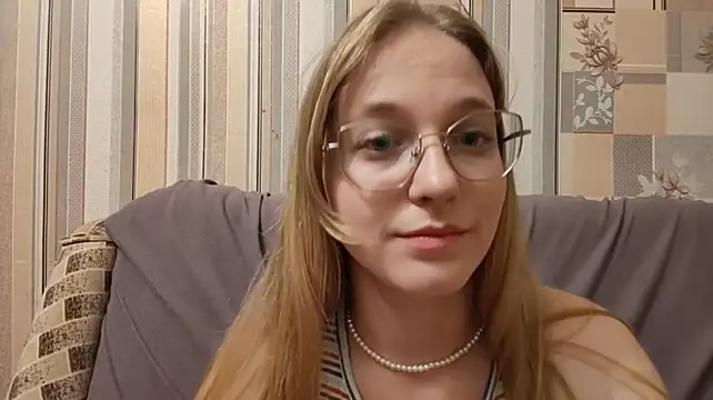 TristaDifillippo XXX чат на живо