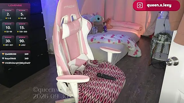 queenxlexy XXX чат на живо