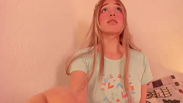 Emasanders' Live XXX Chat
