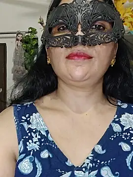 แชท XXX สดของ BhabhiPooja69