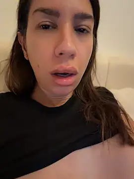 Alexbrune live XXX chat