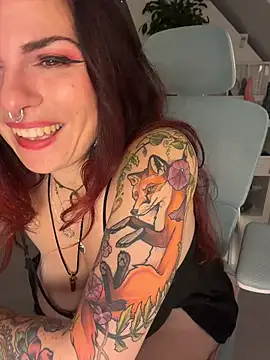 LunaMoongirl's Live XXX Chat