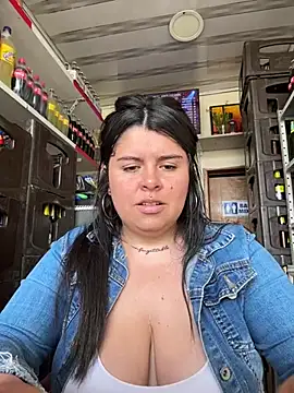 Lia_27xx Live XXX-chat