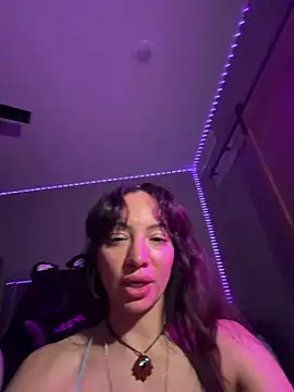 Chat XXX en directo de sashapearl23