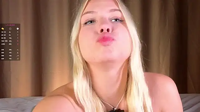 Chat +18 de ChrisCroy ao vivo