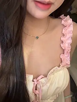 Nana_kute20's Live XXX Chat
