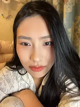 zhenzhen-888 Chat XXX in diretta
