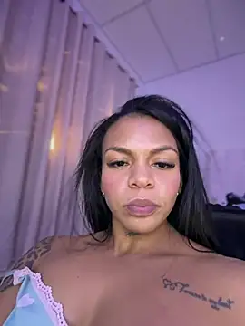 Charly_'s Live XXX Chat