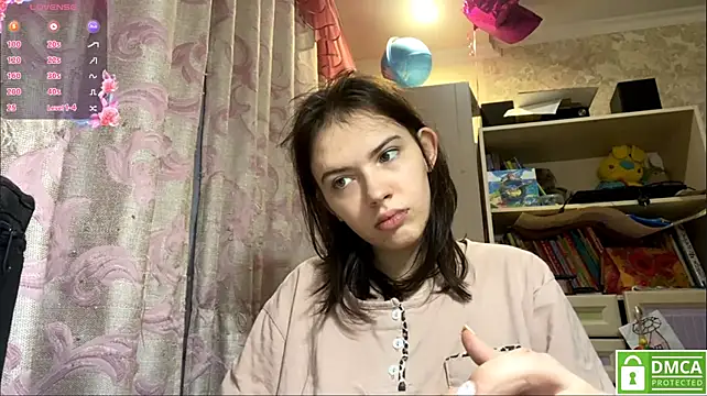CeyaLier - 💥Flash boobs💥