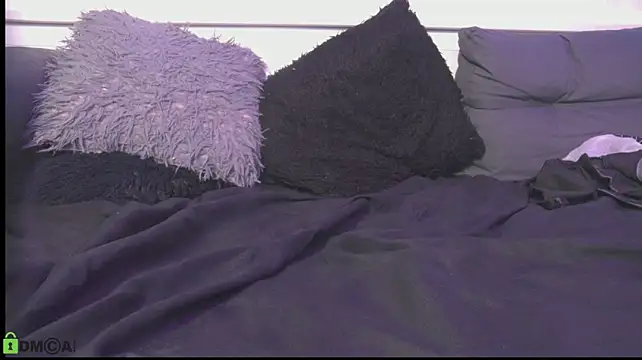 Chatroom XXX en direct de snowblack_