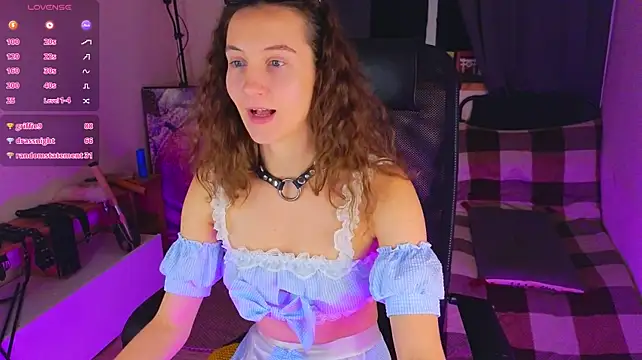 laracroftmansion's Live XXX Chat