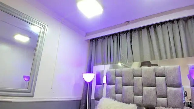 CataleyaReed live XXX chat