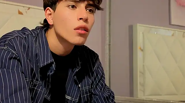 XXX chat uživo modela Michaell_Peters