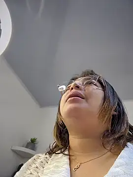 Exotic-girl Live XXX-Chat
