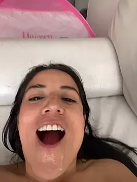 Mila_rebel live XXX chat