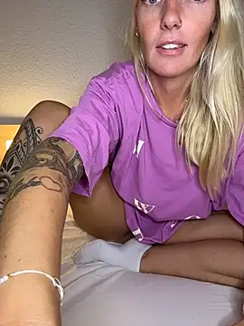 Chat +18 de Blondy39 ao vivo