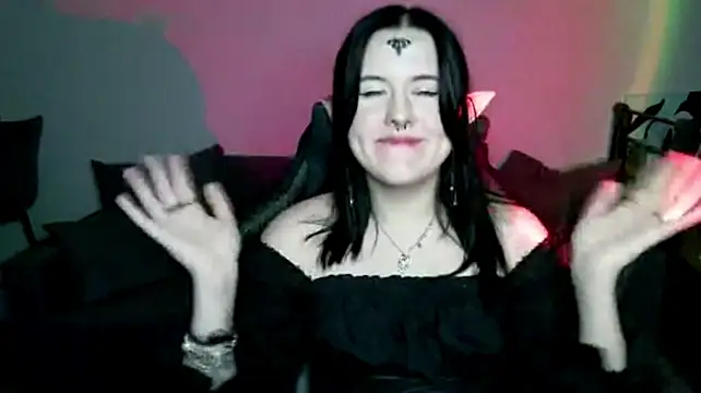 Chat +18 de KattieOvdenk ao vivo