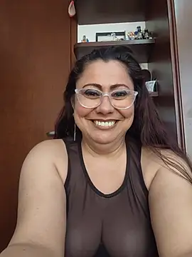 EmmaJhomson's Live XXX Chat