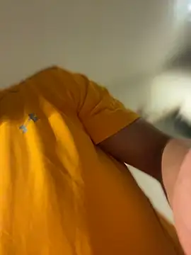 Hotdickxl Adlı Modelin Canlı XXX Sohbeti