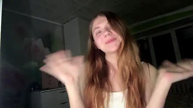 KerriHatten Chat XXX in diretta