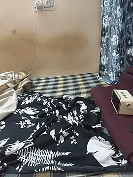 Chat +18 de saijal_rao ao vivo