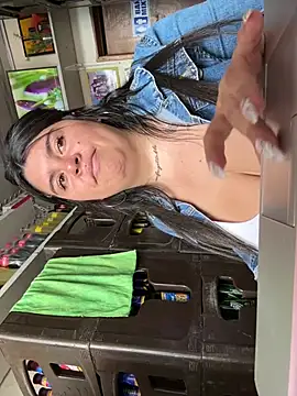 Lia_27xx – Naživo XXX chat