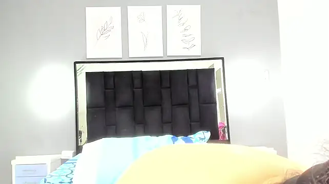 Zoe_curvyy - twerk for 40 seg