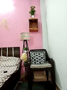 XXX chat uživo modela o_yes_bhabhi