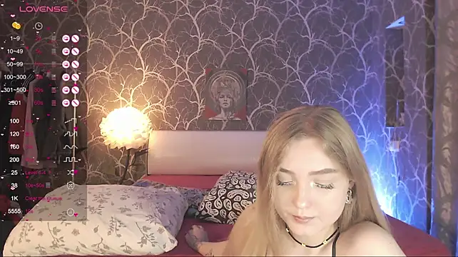 Živý XXX chat MiaMiaMeow