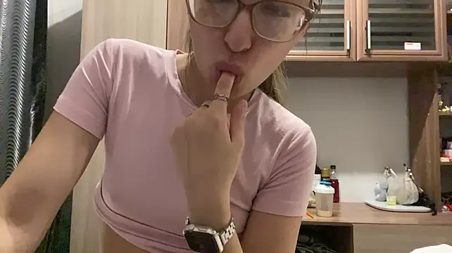 ZelmaBonato - Flash my yummy tits